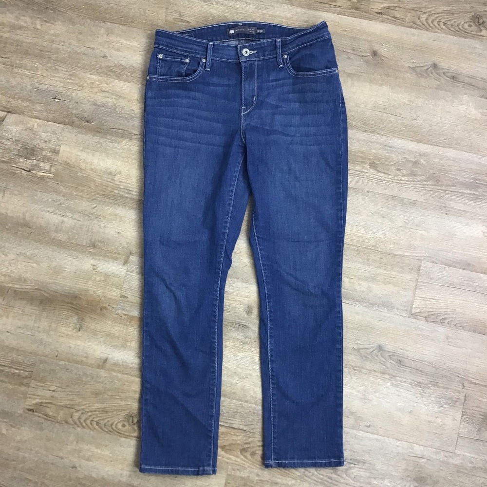 Levi’s Demi Curve Slim Leg Jeans